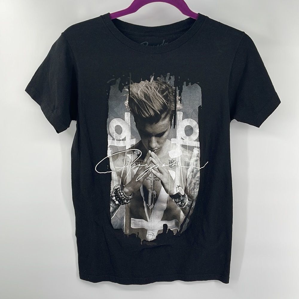 Justin Bieber 2015 Purpose album tour t tee shirt on black short sleeves EUC - Picture 3 of 8